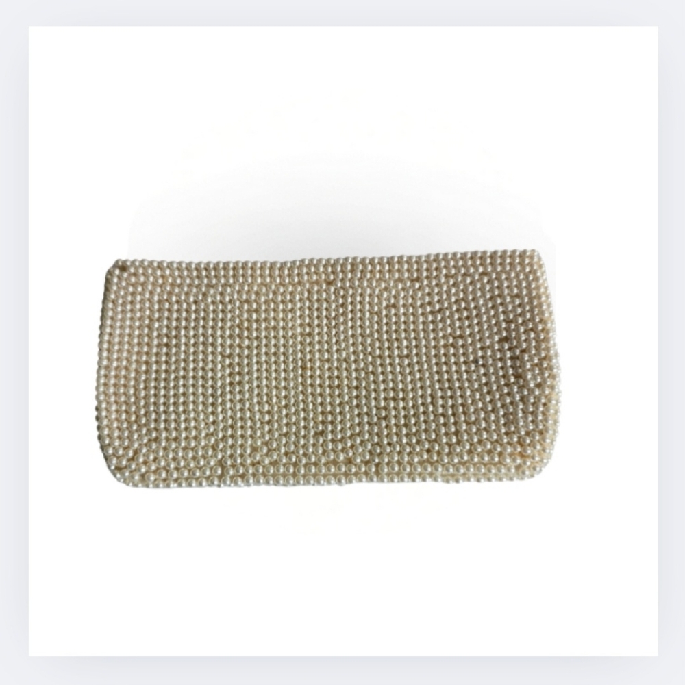 Vintage Purses Bundle 2 Pack Cream Leather Shoulder Bag,Beaded Pearl Clutch - Picture 8 of 12